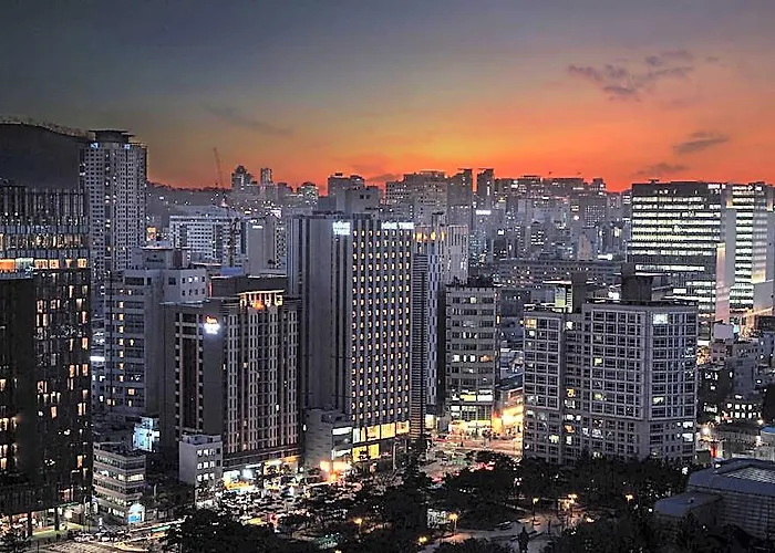 Nine Tree By Parnas Dongdaemun Hotel 4*