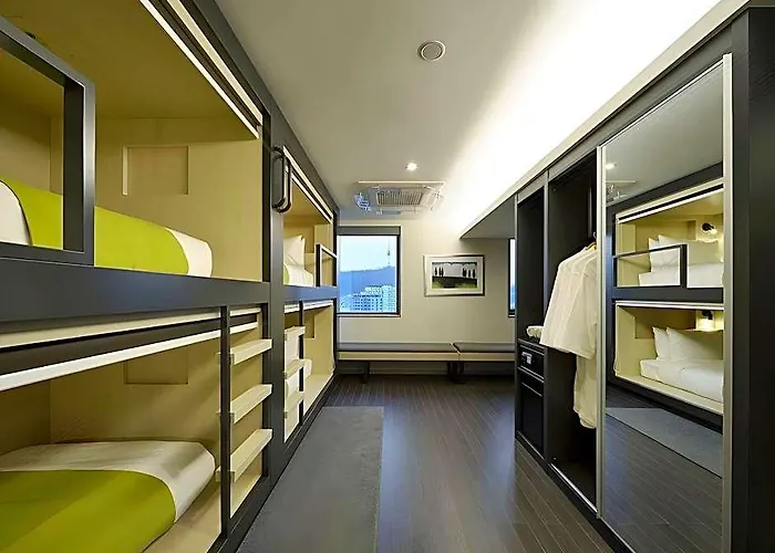 Nine Tree By Parnas Dongdaemun Hotel 4*